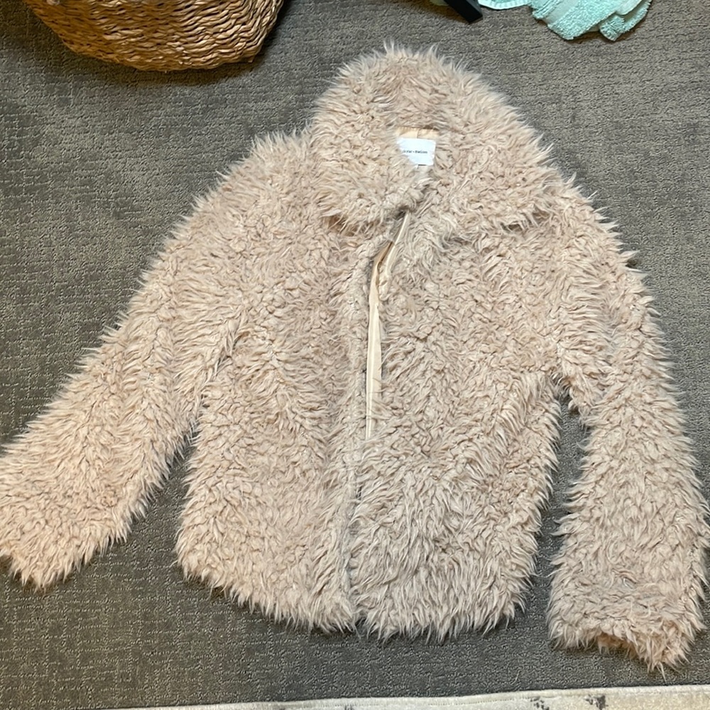 Beige ivory nude jacket. Hip length. Size S. Skylar + Madison. Worn maybe once.